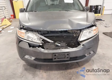 2011 Honda Odyssey Touring/Touring Elite из США, поврежденный, VIN 5FNRL5H9XBB031159